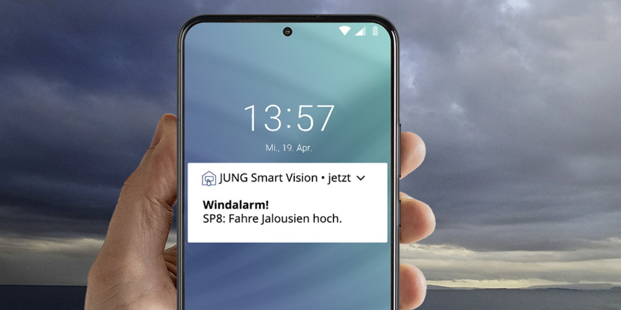 JUNG Smart Panel 8 bei Amann Elektrotechnik GmbH in Heilsbronn