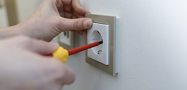 Elektro­installation bei Amann Elektrotechnik GmbH in Heilsbronn